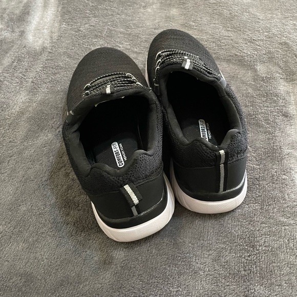 Athletic Womens Slip On Shoes - Picture 4 of 6